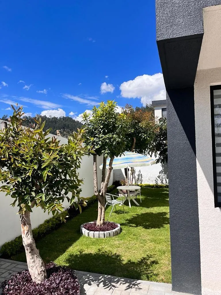 Vila Casa Excelente Quito 0*,